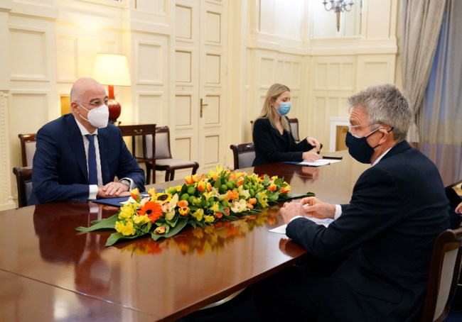 Δένδιας - Πάιατ