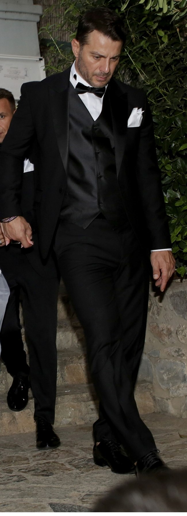 Γάμος Αγγελόπουλου: Το μυστικό της νυφικής εμφάνισης της Βαμβακούση και το "δύο σε ένα" νυφικό