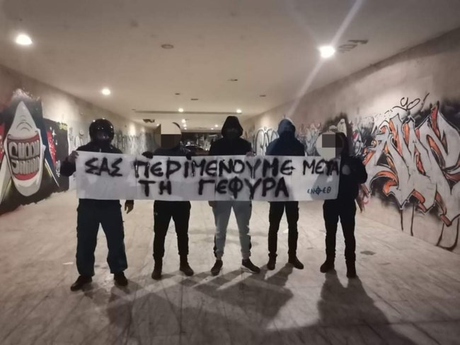 Εύοσμος: Εθνικιστές επιτέθηκαν άγρια σε μαθητή πρόσφυγα – "Σπέρνουν τον φόβο" [εικόνες - βίντεο]