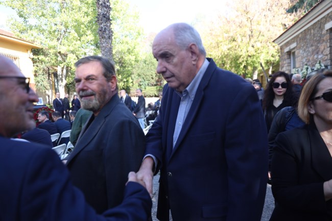 ΚΗΔΕΙΑ ΦΛΑΜΠΟΥΡΑΡΗ