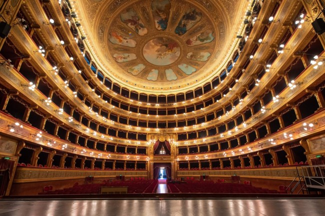 ΠΑΛΕΡΜΟ TEATRO MASSIMO