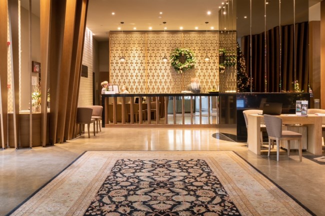 Zeus Hotel