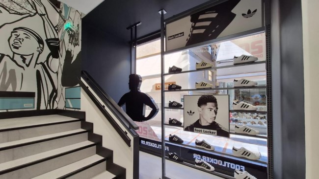 FOOT LOCKER