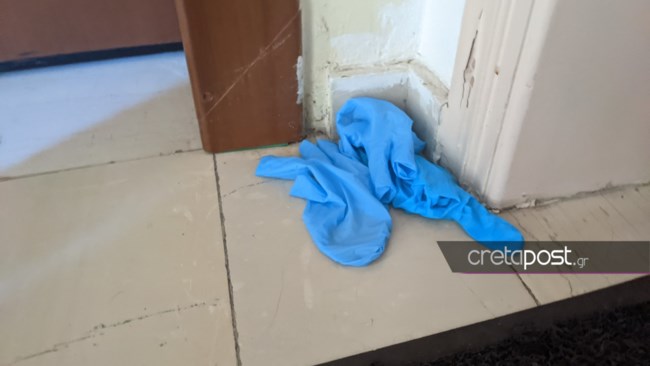 Σοκ στην Κρήτη: Με τάβλες από την ντουλάπα σκότωσε τη μητέρα του ο 42χρονος - Τον βρήκαν αιματοβαμμένο