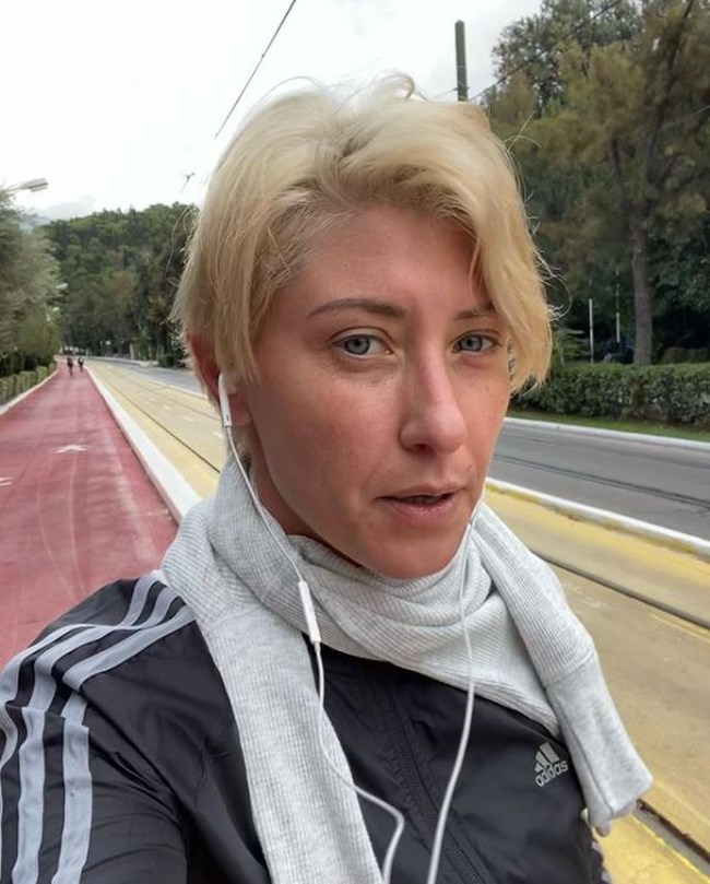 Η Σία Κοσιώνη για τρέξιμο στον Μεγάλο Περίπατο: Η σέλφι χωρίς ίχνος μακιγιάζ