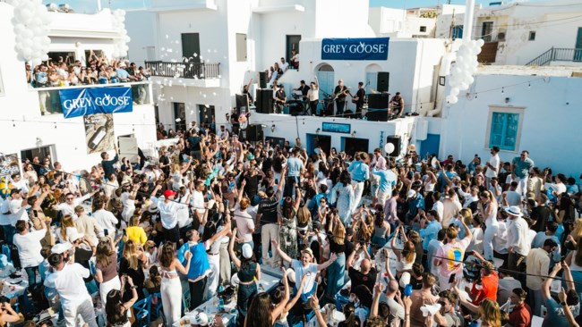 GREY GOOSE ALTIUS