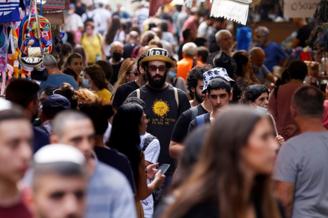 Μετάλλαξη Ομικρον: Το Ισραήλ η πρώτη χώρα που κλείνει τα σύνορα σε όλους τους αλλοδαπούς για 14 ημέρες