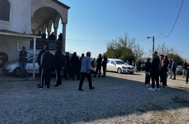 ΚΗΔΕΙΑ 20ΧΡΟΝΟΣ ΑΓΡΙΝΙΟ