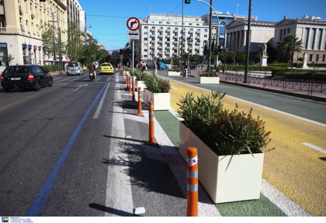 Καθαρές ζαρντινιέρες