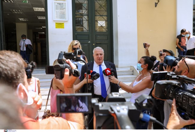 Κλοπή στην Εθνική Πινακοθήκη: Πήρε προθεσμία για να απολογηθεί στον ανακριτή ο 49χρονος μπογιατζής [εικόνες]