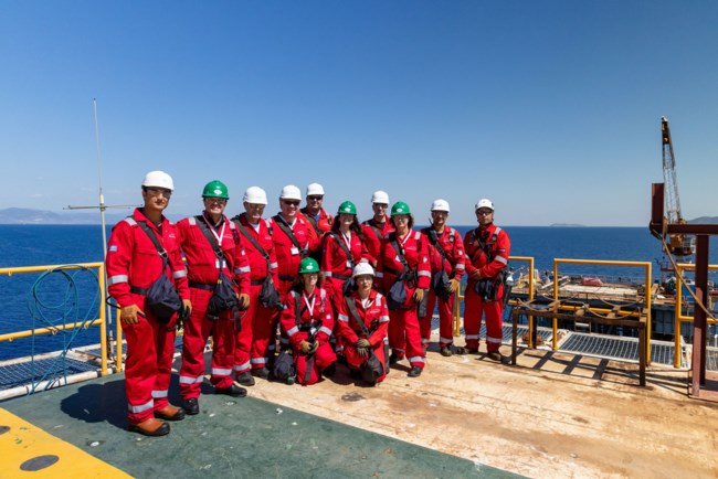 To "πράσινο" Energy Observer στον "πράσινο" Πρίνο για την αποθήκευση CO2