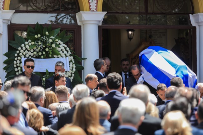 ΠΕΤΡΟΣ ΜΟΛΥΒΙΑΤΗΣ ΚΗΔΕΙΑ