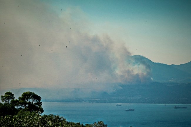 λουτρακι