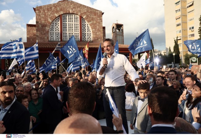 Μητσοτάκης Περιστέρι