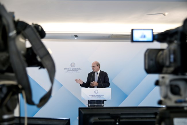 Ασφαλιστικό νομοσχέδιο: Αυτές είναι οι 8 κρίσιμες αλλαγές - Παραγραφές οφειλών, αύξηση δόσεων, κατάργηση εισφοράς...