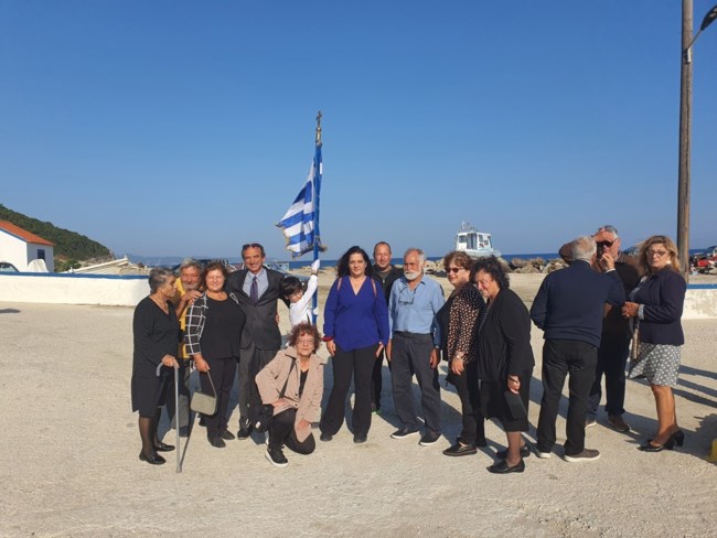 Η τελευταία παρέλαση στο ακριτικό Μαθράκι για τον μικρό Τάσο - Εκφοβισμό καταγγέλλει η μητέρα του