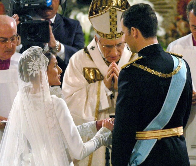 QUEEN LETIZIA