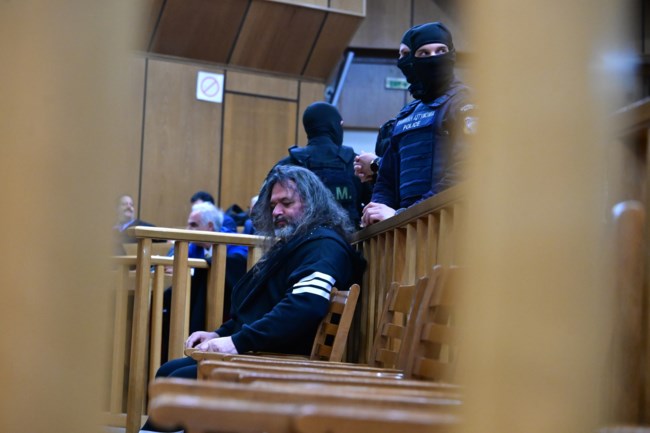 Δίκη Χ.Α: Ο εισαγγελέας προτείνει να απορριφθούν τα ελαφρυντικά για τους καταδικασθέντες - Εξαλλος ο Λαγός