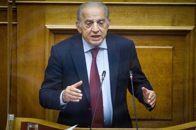 Διονύσης Χατζηδάκης: Η συγκινητική ανάρτηση για την προσωπική μάχη και η χειρονομία Μητσοτάκη