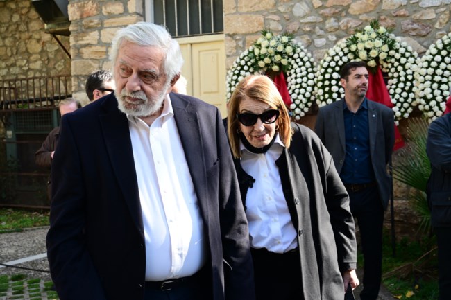 ΚΗΔΕΙΑ ΦΛΑΜΠΟΥΡΑΡΗ