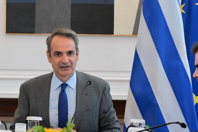 Απόστολος Βεσυρόπουλος: Θλίψη στον πολιτικό κόσμο - "Δεν μπορώ να το πιστέψω", συγκλονισμένη η Ντόρα Μπακογιάννη