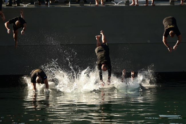 ΘΕΟΦΑΝΕΙΑ ΠΕΙΡΑΙΑΣ