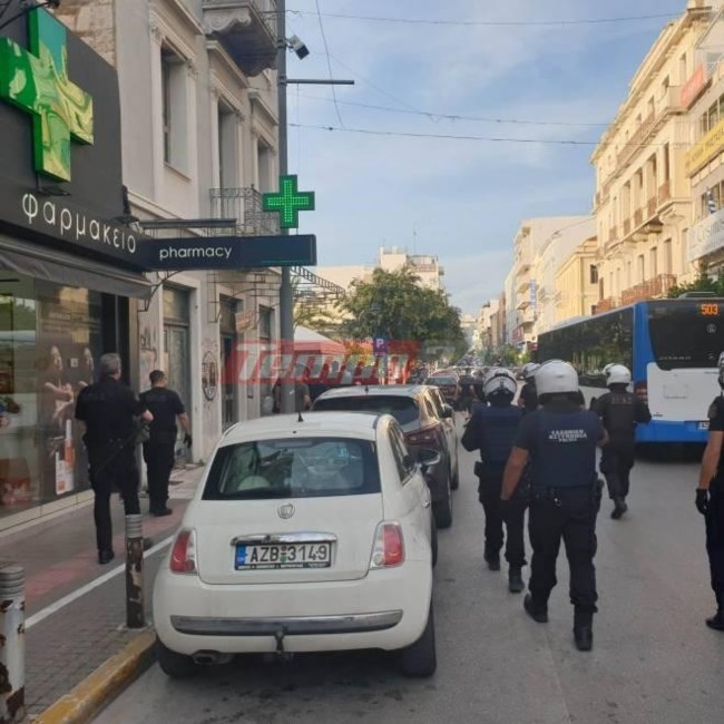 Αντιεξουσιαστές - Πάτρα