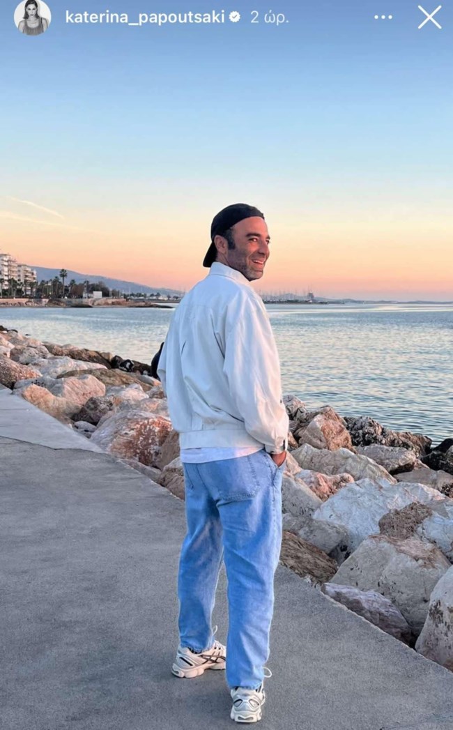Full in love η Παπουτσάκη: Η νέα φωτό που ανέβασε με τον σύντροφό της, δίπλα στη θάλασσα