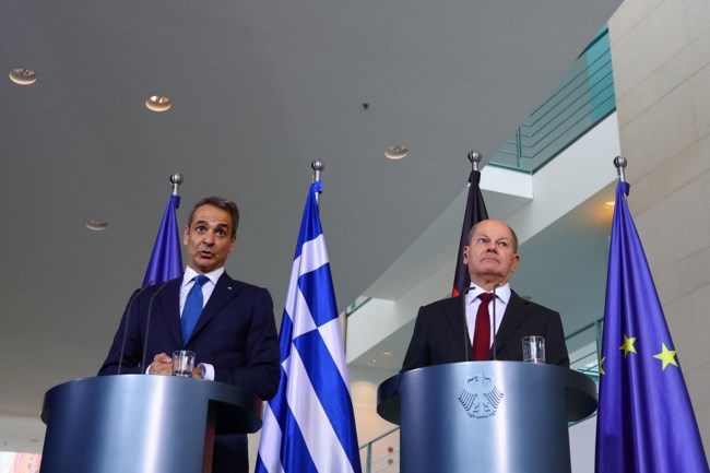 Γιατί ήρθαν πιο κοντά Αθήνα και Βερολίνο: Τι συζητούσαν επί 45' Μητσοτάκης και Σολτς - Το αγκάθι του μεταναστευτικού
