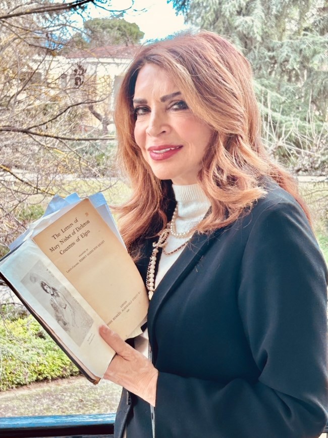 "Η γυναίκα πίσω από τον Έλγιν"