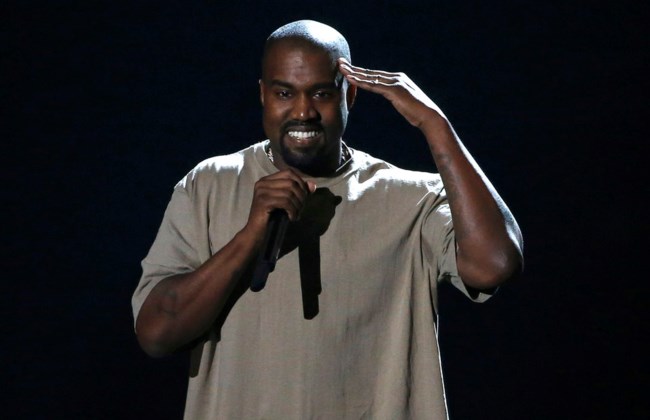Bloomberg: Ο Kanye West, ράπερ και μεγιστάνας της μόδας,  ο πλουσιότερος μαύρος στην ιστορία των ΗΠΑ