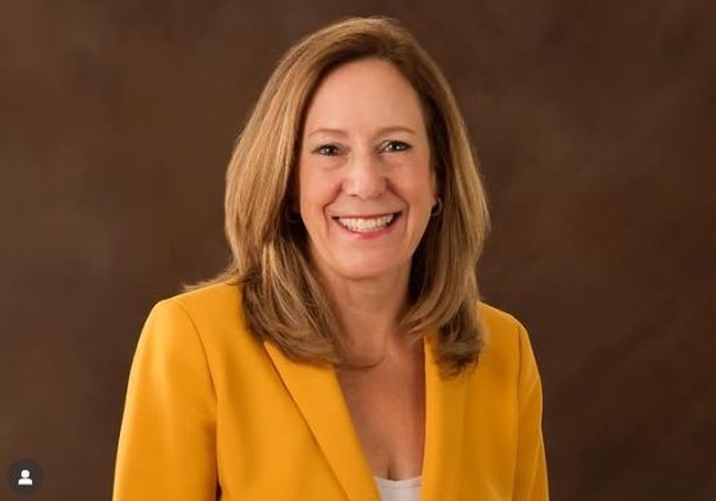 Μητέρα, σύζυγος, κατάσκοπος: Η ειδική πράκτορας της CIA που επί 27 χρόνια έκρυβε από τα παιδιά της ποια ήταν