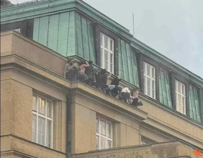 Μακελειό στην Πράγα