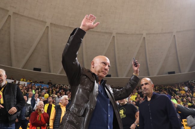 Αρης - Χάμπουργκ Τάουερς 98-76: Πάρτι στο "Αλεξάνδρειο" υπό το βλέμμα Γκάλη και Σιάο