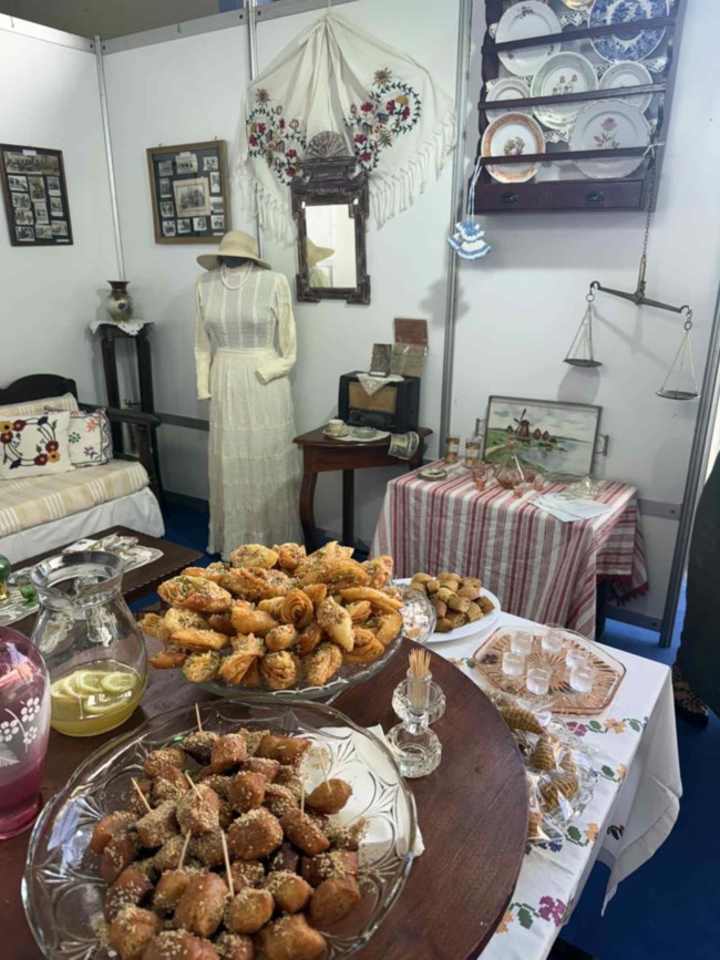 Ταξίδι στις γεύσεις του Αρκαλοχωρίου με το "Λογάρι Γεύσεων": Οι συνταγές από τα συντρίμμια του καταστροφικού σεισμού του  2021