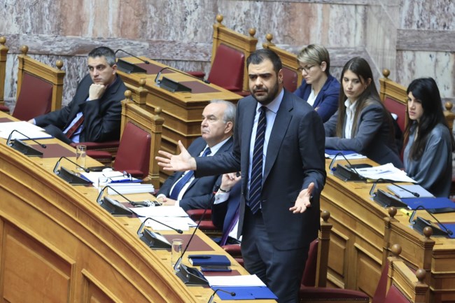 Άγρια κόντρα Μαρινάκη με Κωνσταντοπούλου για τα Τέμπη: "Ζυγίζετε και τους νεκρούς" - "Θα έπρεπε να είστε στο σκαμνί"