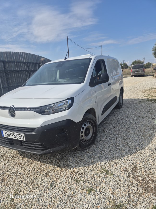 Σταδιακά, σταθερά, μαζί: Τέσσερις ιστορίες που δείχνουν πώς αλλάζει ο κόσμος