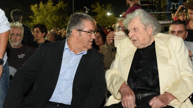 ΜΙΚΗΣ ΘΕΟΔΩΡΑΚΗΣ