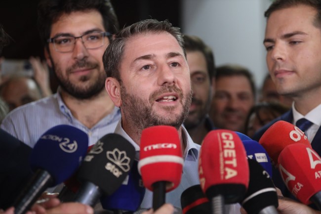 Τελικά αποτελέσματα στο ΠΑΣΟΚ: Πρώτος ο Ανδρουλάκης με 29,64% - Δεύτερος ο Δούκας με 21,41% - Οι ψήφοι ανά περιφέρεια