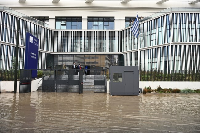 ΒΡΟΧΗ ΑΘΗΝΑ