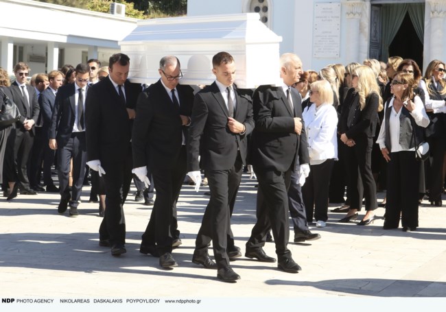 ΜΑΡΙΣΣΑ ΛΑΙΜΟΥ ΚΗΔΕΙΑ