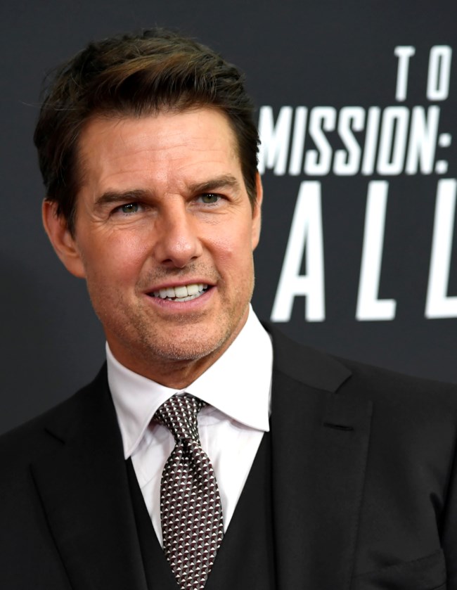 TOM CRUISE