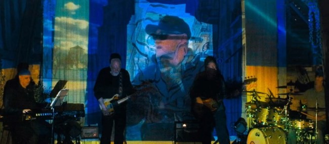 Οι Pink Floyd επανενώθηκαν και κυκλοφόρησαν τραγούδι για την Ουκρανία- "Ξεσηκωθείτε" [βίντεο]