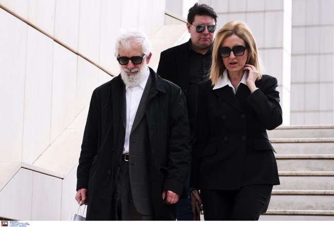 Δίκη Φιλιππίδη: Ξέσπασαν σε κλάματα ο ηθοποιός και η σύζυγός του, Ελπίδα Νίνου - Η κατάθεση που τους "λύγισε"