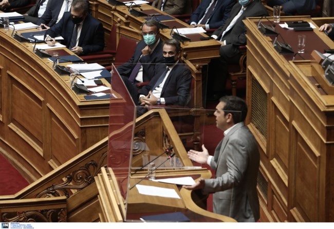 Βουλή: Κόντρα Μητσοτάκη- Τσίπρα για τα αναδρομικά των συνταξιούχων: "Κάνετε κούρεμα- Διαβάστε την απόφαση"