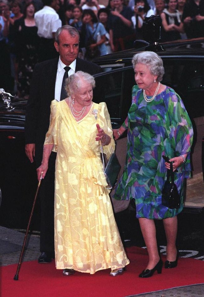 QUEEN_ELIZABETH