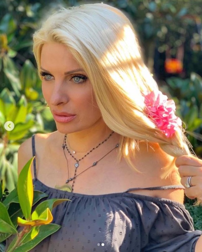 eleni_menegaki.