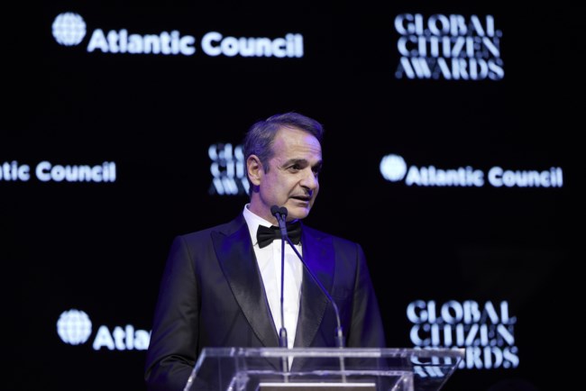 Atlantic Council: Μητσοτάκης και Μελόνι βραβεύθηκαν με το Global Citizen Award- Γοητευμένος με την Ιταλίδα πρωθυπουργό ο Μασκ