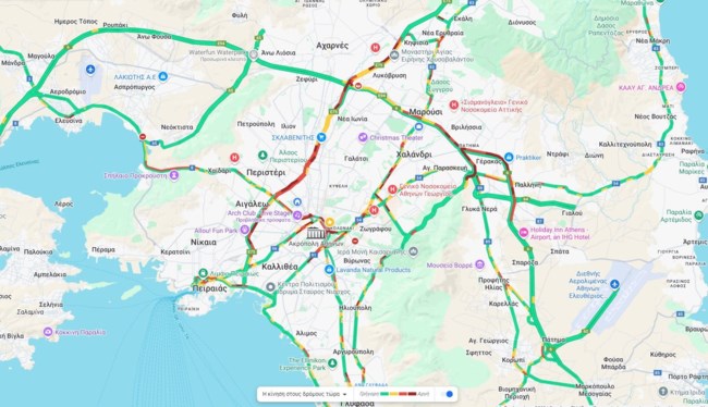 28η Οκτωβρίου: Σε εξέλιξη η έξοδος του τριημέρου - Ουρές χιλιομέτρων στους δρόμους, το αδιαχώρητο στο λιμάνι του Πειραιά