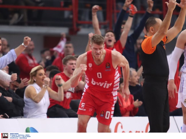 Ολυμπιακός Ρεάλ